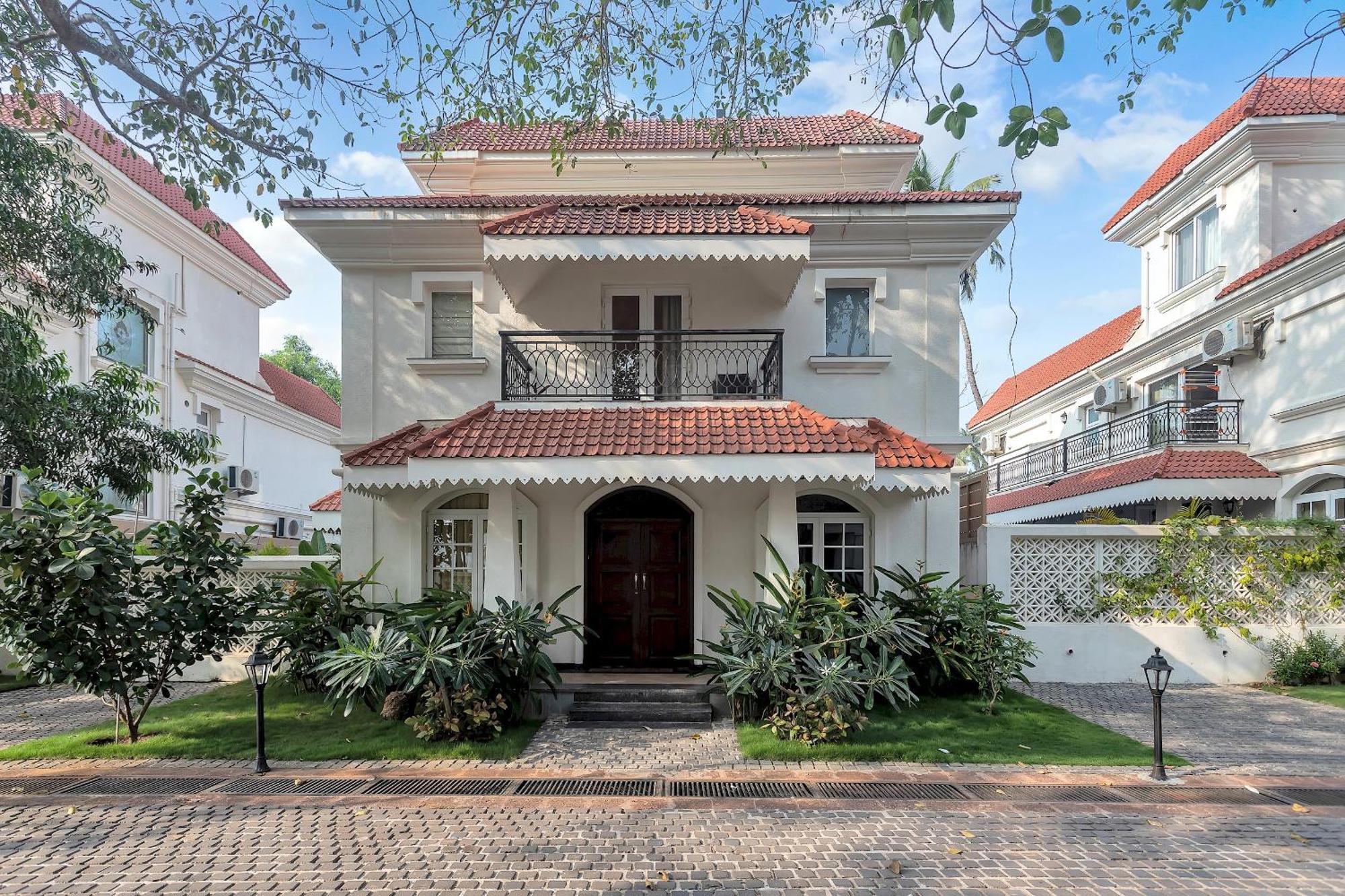 Villa Firefly By Tisyastays Nagoa Exteriér fotografie